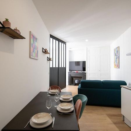 L'Arty - Tres Joli Studio Moderne Place Valmy Lyon Luaran gambar