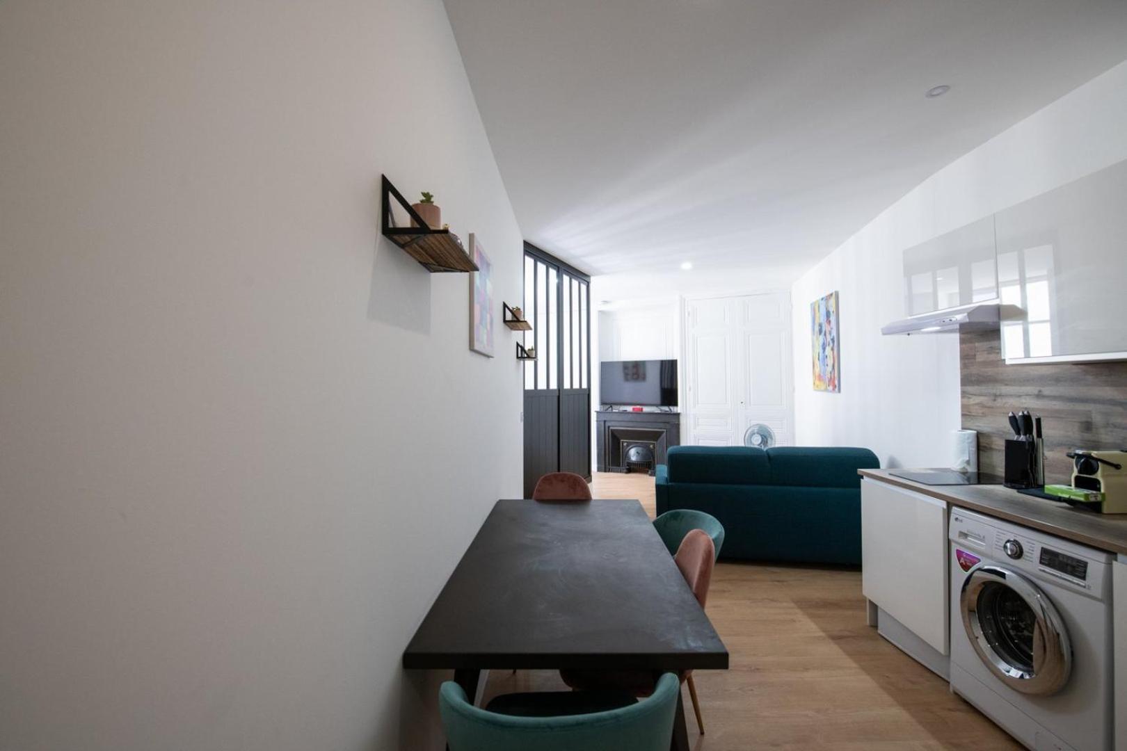 L'Arty - Tres Joli Studio Moderne Place Valmy Lyon Luaran gambar